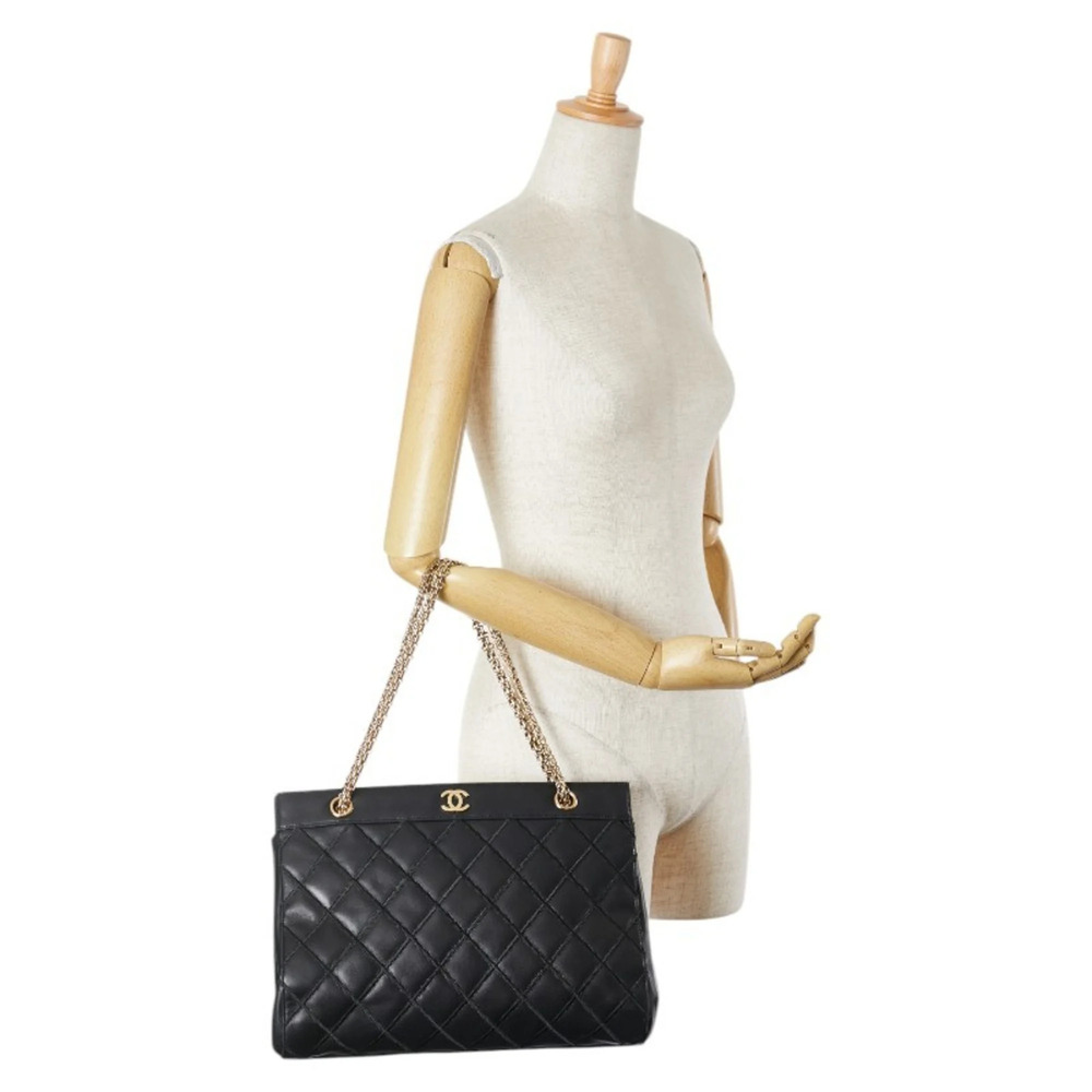 CHANEL Black Leather Logo Shoulder Bag - Picture 8 of 8